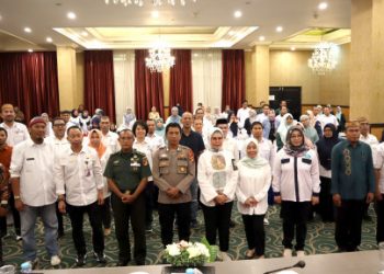 Plt. Bupati Merlan Kukuhkan TPKJM, Dukung Penanganan Masalah Kejiwaan di Bone Bolango