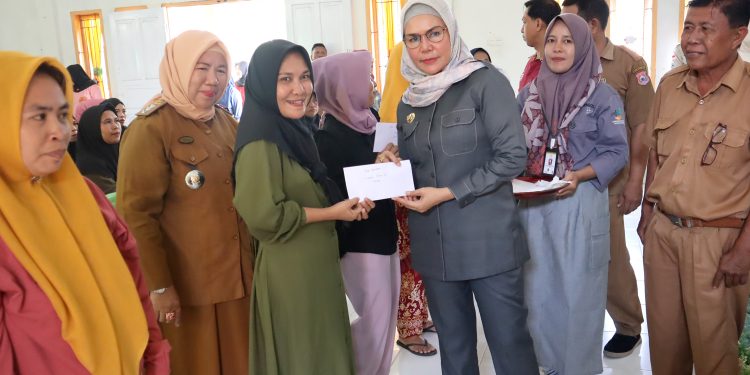 Plt. Bupati Tekankan Bantuan PKH dan BPNT Dimanfaatkan Sesuai Peruntukkan