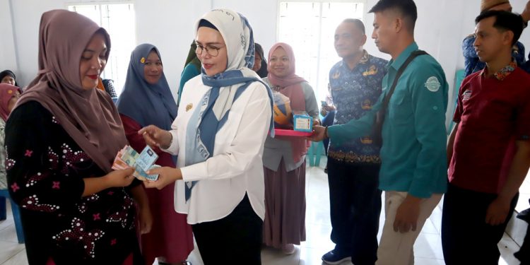 Pemanfaatan Dana Bantuan PKH dan BPNT di Kabila Bone Terbaik di Bone Bolango