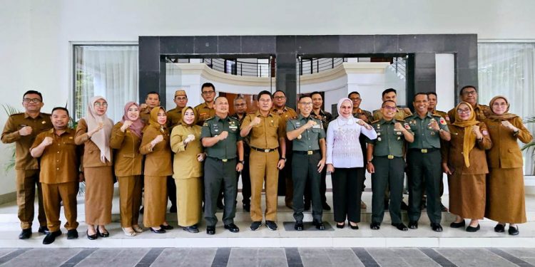 Resmi Dilantik, Bupati Merlan Sebut 366 PPPK Bone Bolango Orang Beruntung