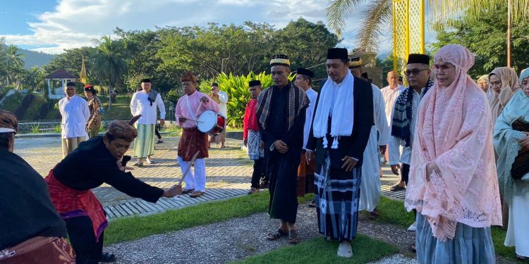 Libatkan Pemangku Adat, Pemkab Bone Bolango Gelar Prosesi Tonggeyamo Jelang Idul Adha 1445 H
