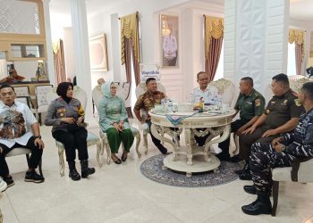 Warga Kelurahan Pauwo Kecipratan Berkah Pangan Murah Jelang Idul Adha