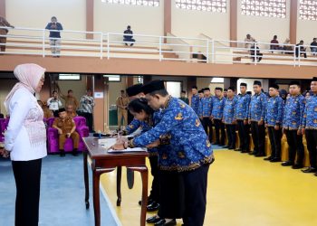 Resmi Dilantik, Bupati Merlan Sebut 366 PPPK Bone Bolango Orang Beruntung