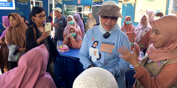Bunga Desa di Kabila Bone, Bupati Merlan Hadirkan Pemeriksaan Pap Smear Untuk Warga