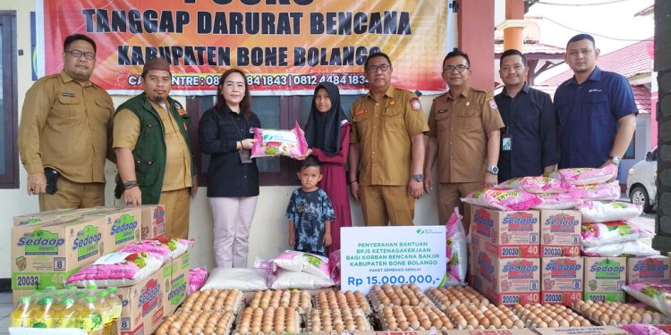 Puluhan Emak-Emak dan Milenial di Bone Bolango Ikut Pembekalan Tenaga Kerja Mandiri