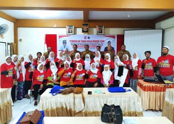 Puluhan Emak-Emak dan Milenial di Bone Bolango Ikut Pembekalan Tenaga Kerja Mandiri