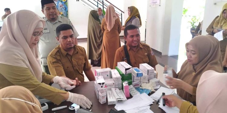Dinas Kesehatan Bone Bolango Rutin Setiap Triwulan Lakukan Check Up Pimpinan OPD dan ASN