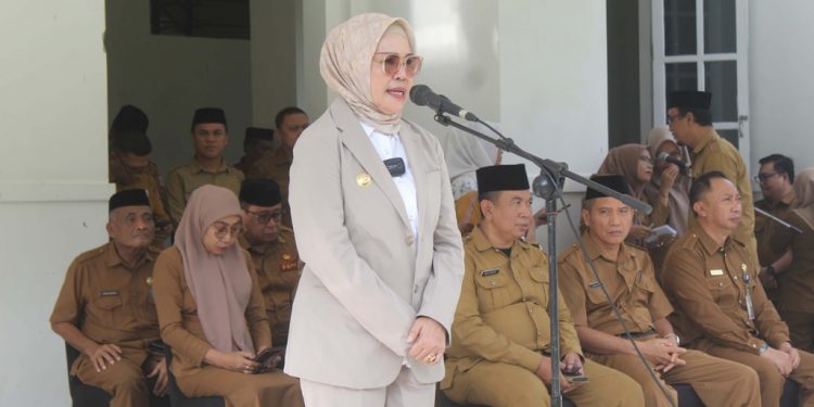 Peringatan Hari Guru Nasional, Begini Pesan Bupati Merlan