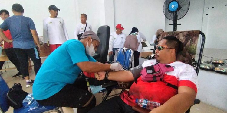 Merlan Jalan Sehat dan Senam Bareng ASN dan Warga