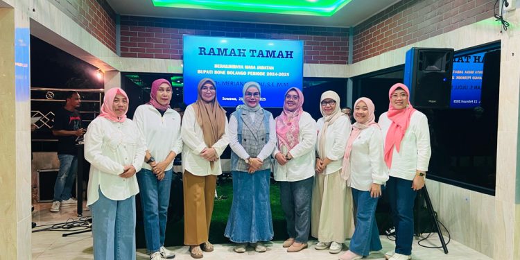 Bupati Ismet Mile Tampak Gagah saat Ikut Retret di Akmil Magelang