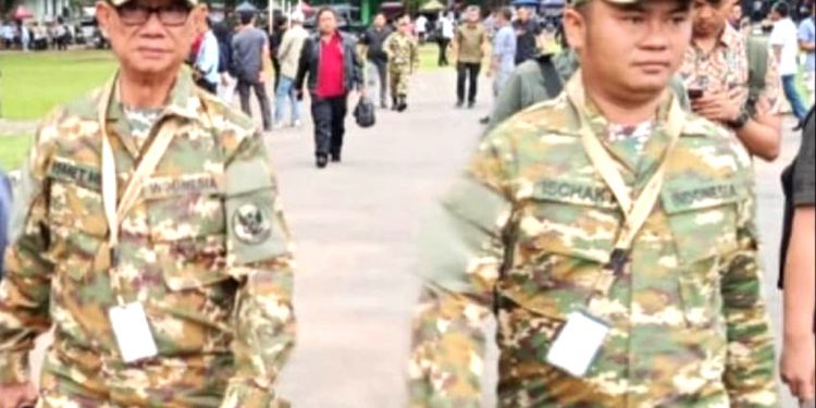 Bupati Ismet Mile Tampak Gagah saat Ikut Retret di Akmil Magelang