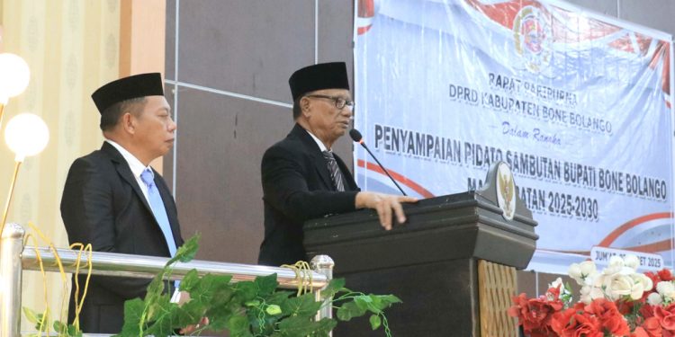 Bupati Ismet Tegaskan Kolaborasi Tekan Angka Kemiskinan saat Pidato di Hadapan Aleg DPRD Bone Bolango