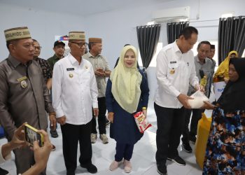300 Pelaku UMKM di Bone Bolango Terima Bantuan Bahan Produksi
