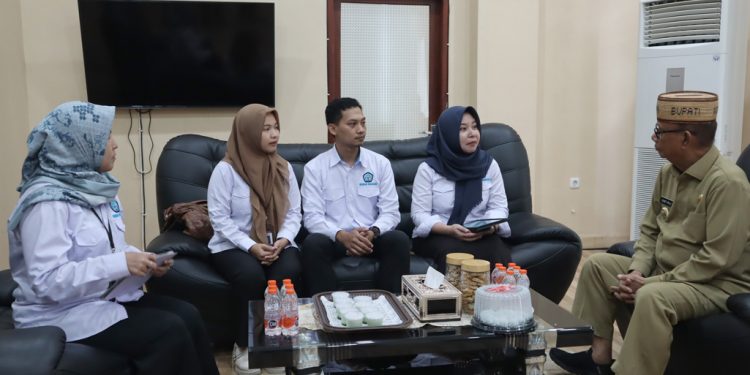 Pengadilan Agama Suwawa Bahas Pencatatan Nikah saat Temui Bupati Ismet Mile