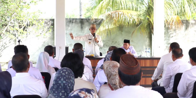 Ismet-Risman Kumpul OPD Hingga Kapus, Perkuat Sistem dan Tupoksi Layani Masyarakat