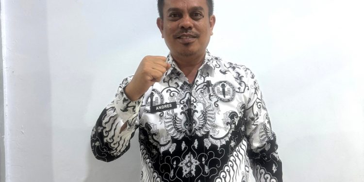 Nahkodai PGRI Bone Bolango, Andres Akaseh Siap Perjuangkan Kesejahteraan Guru