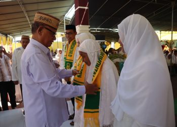 Bupati Ismet Pesan JCH Bone Bolango Fokus Ibadah Selama di Tanah Suci