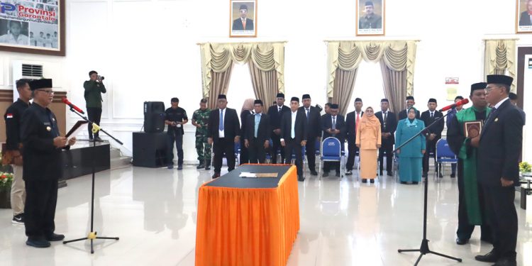 Iwan Mustapa Resmi Dilantik Jadi Sekda Bone Bolango