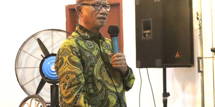 Bupati Ismet Mile Berbagi Tips Jadi Birokrat Hebat