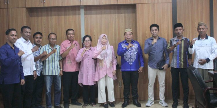 Wabup Risman Tolingguhu Dukung Pengembangan Pupuk Organik Cair di Bone Bolango