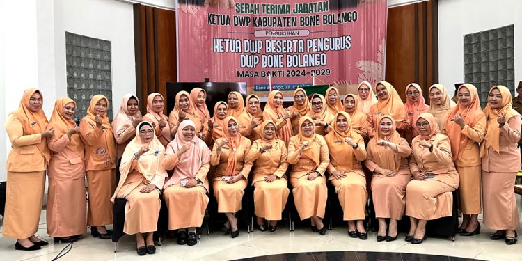 Sekda Minta Pengurus DWP Bone Bolango Pro Aktif Hidupkan Organisasi