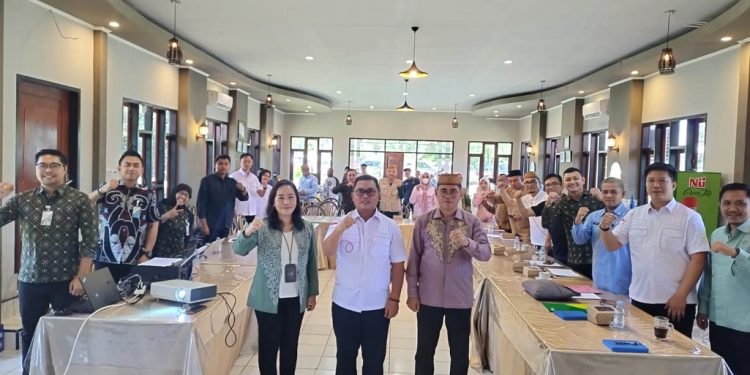 Peringati HLHS 2025, IRIS Pimpin Apel Bersama dan Aksi Bersih Sampah Plastik di Kawasan Center Point Bone Bolango