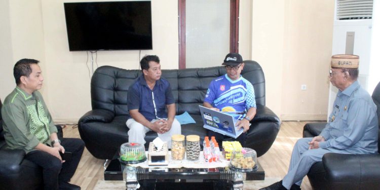 Lacak Keberadaan Hiu Paus Kini Bisa Via GPS