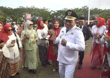 Kala Pemimpin Menari, Rakyat Bersorak dan Nada Merdeka di Langit Bone Bolango