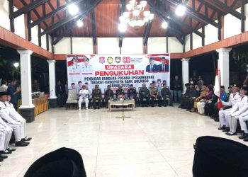 Bupati Ismet Mile Kukuhkan Paskibraka Bone Bolango Tahun 2025