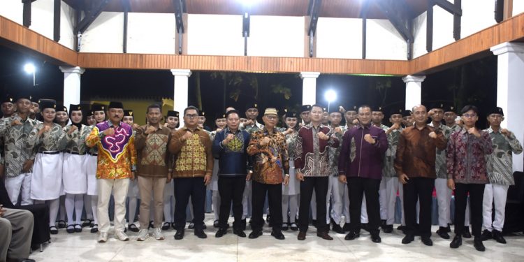 Kala Pemimpin Menari, Rakyat Bersorak dan Nada Merdeka di Langit Bone Bolango