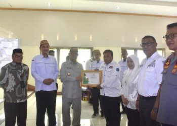 Lima OPD dan Kecamatan Terima Piagam Penghargaan dari Baznas Bone Bolango
