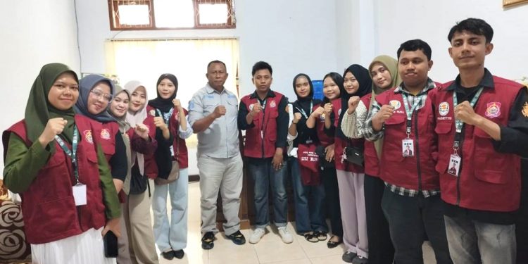Perkuat Daya Tarik Wisata Edukatif, Mahasiswa KKN UNG Ciptakan Barcode Sejarah Danau Perintis