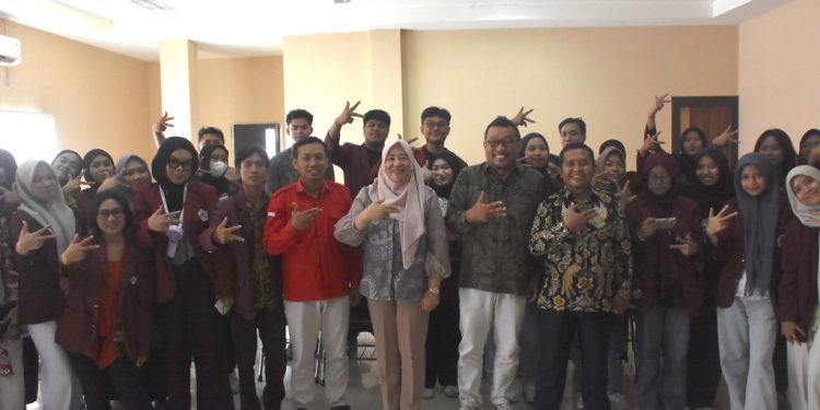 Mahasiswa Komunikasi UNG Eksplorasi Fungsi dan Tantangan Pengelolaan Informasi di Diskominfo Bone Bolango