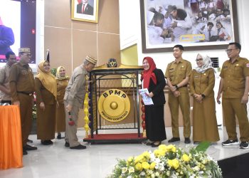 Bupati Ismet Mile Perjuangkan Hak Rakyat Owata Terdampak Bendungan Bulango Ulu