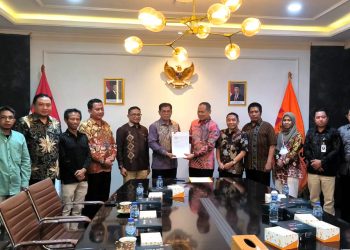 Dukung Demokrasi Berkualitas di Bone Bolango, Pemda Hibahkan Barang Milik Daerah ke Bawaslu