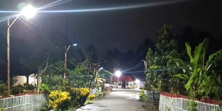 Desa Panggulo, Kini Terang Benderang Berkat Program Kampung Terang Swadaya Masyarakat Secara Mandiri