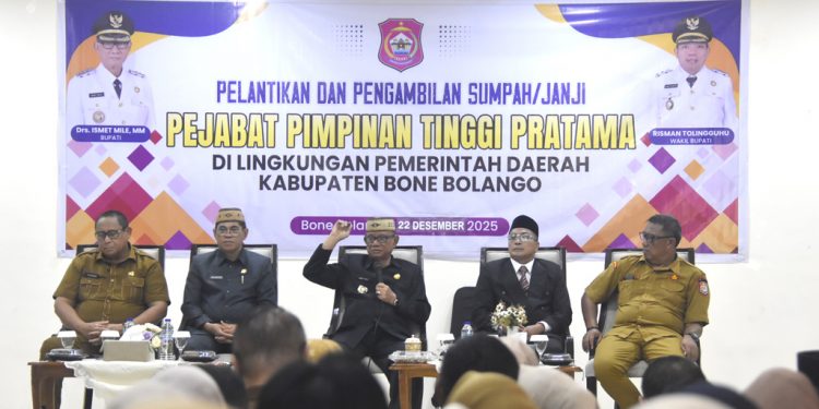 Empat Pejabat Bone Bolango Resmi Dilantik, Ismet Mile Ingatkan Etika dan Akuntabilitas