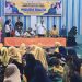 Bupati Bone Bolango, Ismet Mile, bersama Ketua Tim Pembina Posyandu Bone Bolango, Ruwaida Ismet Mile, menghadiri pelaksanaan Posyandu Integrasi Layanan Primer yang dirangkaikan dengan Wisuda Balita Posyandu Nusa Indah di Desa Bongopini, Kecamatan Tilongkabila, Rabu (3/12/2025). (F.Indra/Gopos)