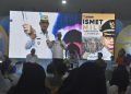 Bupati Bone Bolango, Ismet Mile, tampil sebagai keynote speaker pada Bedah Buku “Ismet Mile Panglima Pemekaran dan Si Gembala Sapi” yang digelar di BPU Kabila, Rabu (3/12/2025). (F.AKP/Diskominfo)