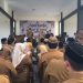 Bupati Bone Bolango, Ismet Mile didampingi Sekda Iwan Mustapa pada Apel Kerja yang dirangkaikan dengan Halal bi Halal 1447 Hijriyah di Lingkungan Pemerintah Kabupaten Bone Bolango yang di laksanakan di Lapangan Alun-Alun Bone Bolango, Senin (30/3/2026). (F. Indra/Diskominfo)