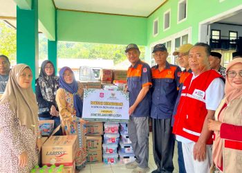 BAZNAS Bone Bolango Salurkan Bantuan Kemanusiaan Kepada Korban Banjir di Kecamatan Bone