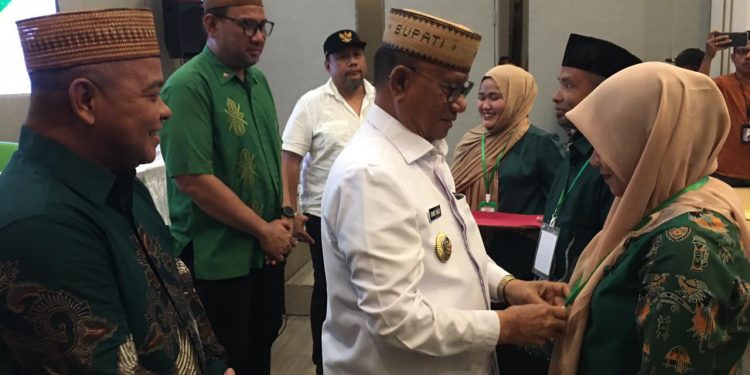 Ismet Mile Serukan Pelestarian Bahasa Bonda dan Bolango