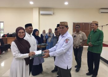 Pemerintah Kabupaten Bone Bolango resmi melepas 36 peserta kafilah yang akan berlaga pada Musabaqah Tilawatil Qur'an (MTQ) ke-12 tingkat Provinsi Gorontalo. (F.Indra/Diskominfo)
