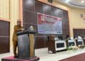 Bupati Ismet Mile didampingi Sekda Iwan Mustapa pada Rapat Paripurna DPRD Bone Bolango dalam rangka Pembicaraan Tingkat II terhadap Rancangan Peraturan Daerah tentang Pertanggungjawaban Pelaksanaan Anggaran Pendapatan dan Belanja Daerah Kabupaten Bone Bolango tahun 2025 yang digelar di Ruang Sidang Utama DPRD Bone Bolango, Senin (27/7/2026). (F.Lanto/Prokopim)