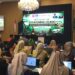 Bupati Ismet Mile didampingi Bunda PAUD Bone Bolango, Ruwaida Ismet Mile saat menghadiri Coaching Clinic Penyusunan SPMI Berdasarkan Rapor Pendidikan Jenjang TK Tahun 2026 di Grand Q Hotel, Kota Gorontalo, Kamis (6/8/2026). (F.Indra/Diskominfo)