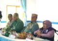 Ruwaida Ismet Mile saat menghadiri Bimbingan Teknis (Bimtek) Peningkatan Kapasitas bagi Pengurus Posyandu 6 Bidang Standar Pelayanan Minimal (SPM) Desa Tingkat Kabupaten Bone Bolango Tahun 2026 untuk wilayah Suwawa Cs di Aula Kantor Desa Boludawa, Kecamatan Suwawa, Kamis (27/8/2026). (F.Indra/Diskominfo)