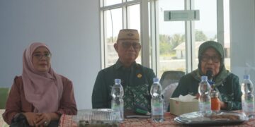Ruwaida Ismet Mile saat menghadiri Sosialisasi Portal Digital Pijar Bunda PAUD di Galeri Dekranasda Bone Bolango, Kamis (3/9/2026). (F.Onal/Prokopim)