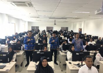 Sekda Iwan Mustapa saat membuka kegiatan Profiling ASN Pemerintah Kabupaten Bone Bolango di UPT BKN Gorontalo, Kamis (17/9/2026).