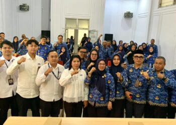 Kepala Badan Perencanaan Pembangunan, Penelitian dan Pengembangan Daerah (Bappeda Litbang) Kabupaten Bone Bolango, Sri Mulyani Lalijo, pada Bimtek Penguatan SPIP Terintegrasi guna Peningkatan Kualitas Dokumen Perencanaan Daerah bersama BPKP Provinsi Gorontalo di Ruang Rapat Bappeda Litbang Bone Bolango, Senin (21/9/2026).