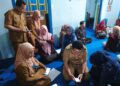 Dinas Kependudukan dan Pencatatan Sipil (Dukcapil) Kabupaten Bone Bolango turun langsung melaksanakan kegiatan registrasi pendamping Program Keluarga Harapan (PKH) dan Bantuan Pangan Non Tunai (BPNT) dalam Identitas Kependudukan Digital (IKD).